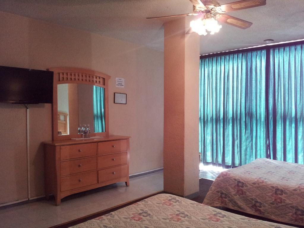 Hotel El Monte Salamanca Pokój zdjęcie