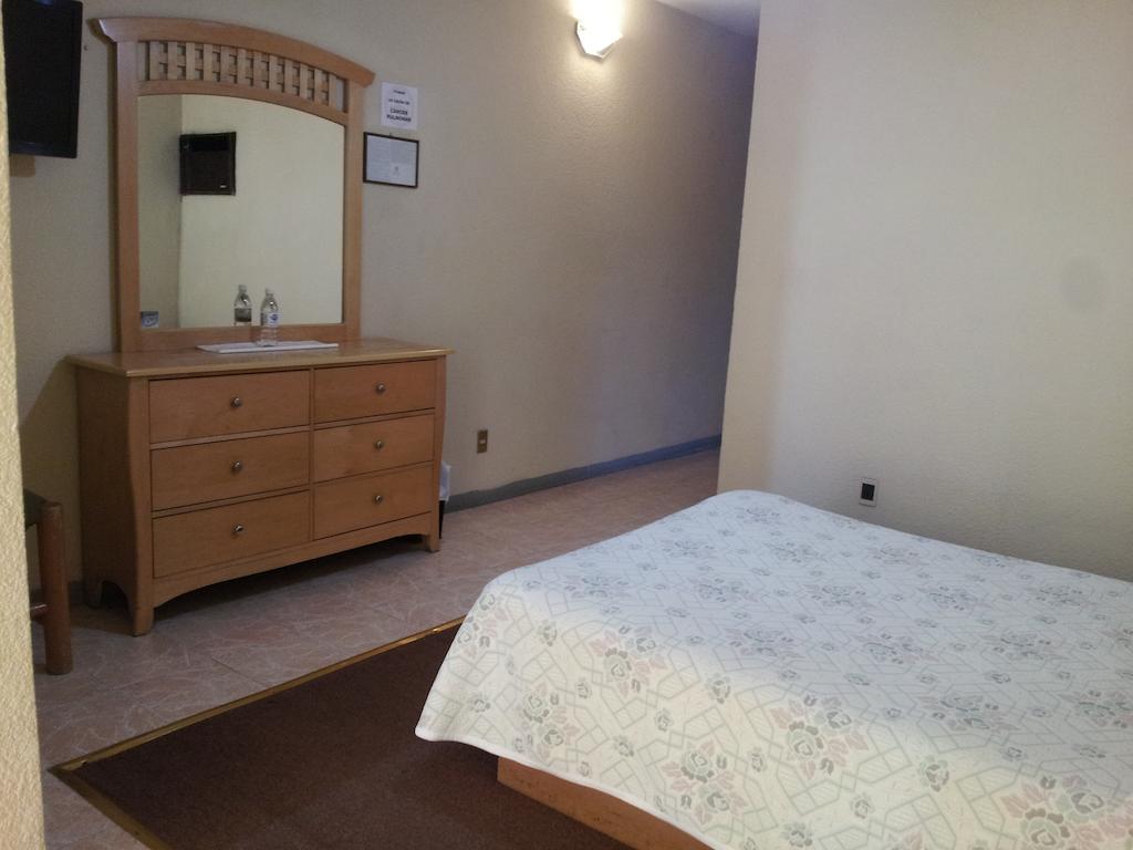 Hotel El Monte Salamanca Zewnętrze zdjęcie
